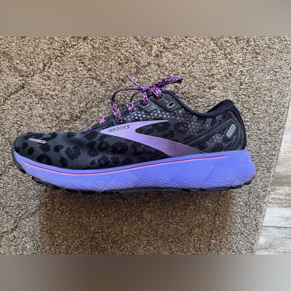 Brooks Ghost 14 size 9M